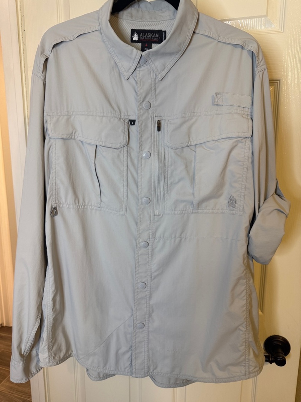 Men's AKHG Sol Survivor Snap-Front light Grey Long Sleeve